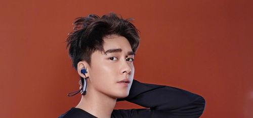 吃瓜娱乐圈八卦王一博,娱乐圈的瓜田明星，揭秘他的成长与蜕变